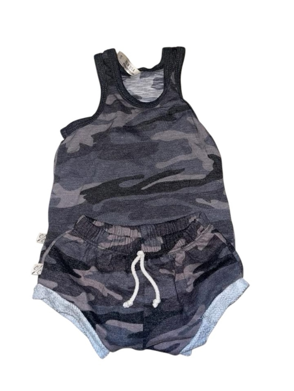 Childhoods Clothing Toddler Boys Size 2T Black Camo Tank Shorts Set